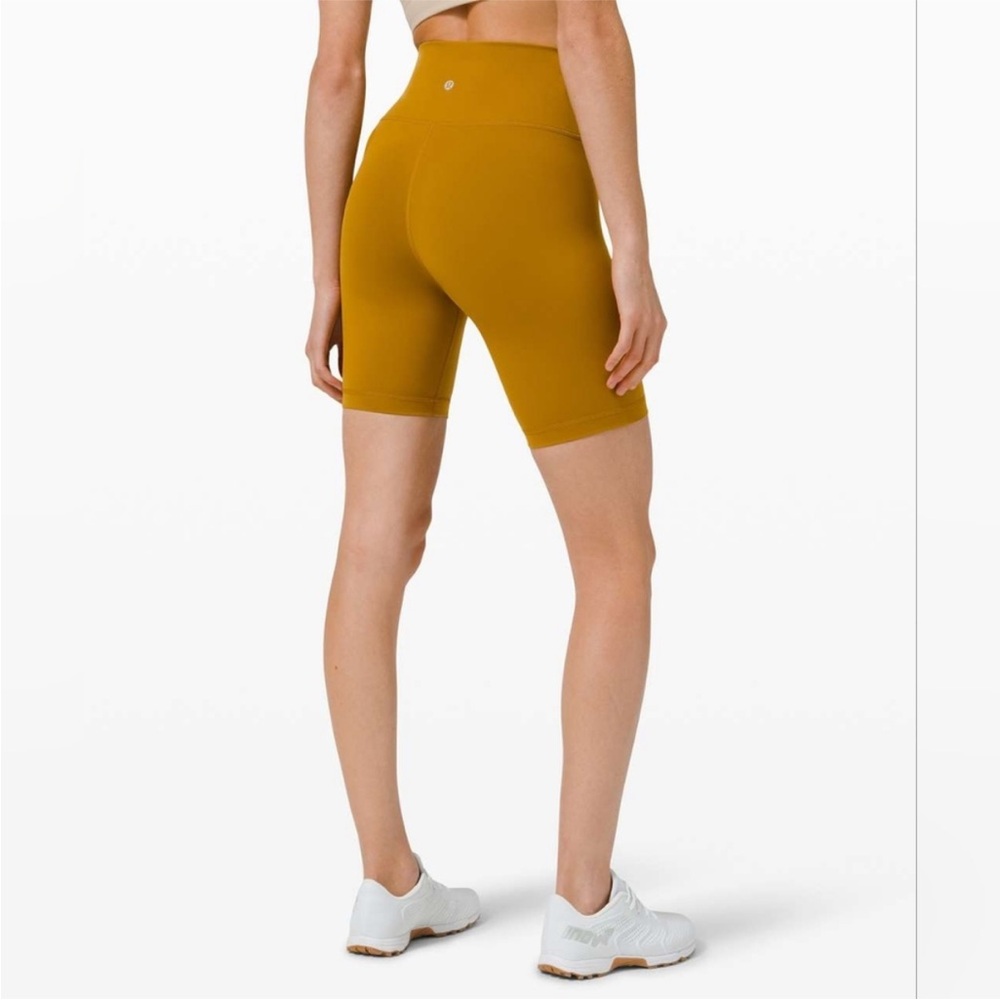 Lululemon Wunder Train High Rise Shorts 8" Gold Spice Size 4 like new